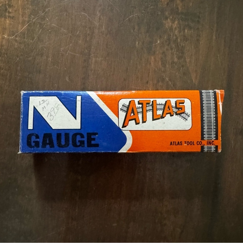 ATLAS N GAUGE TRACK 2551 Right REMOTE STANDARD SWITCH NOS Vintage Trains RARE! - Picture 4 of 7